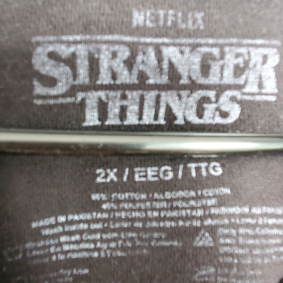 Netflix Stranger Things Hellfire Club Cotton Blend Pullover Hoodie Black SZ:2XL - Picture 3 of 8